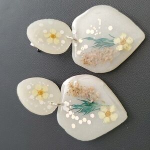 Hand-made Hand Crafted Floral Vibes Resin Earrings New